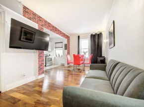 Cozy & Stylish 2Br-condo 2 min from bell center D7